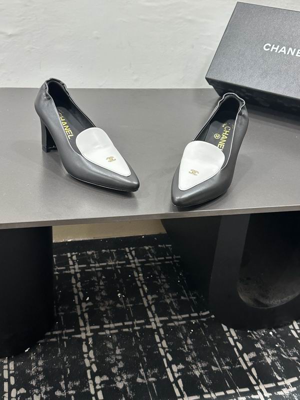 Chanel Black Pointed-Toe Pumps